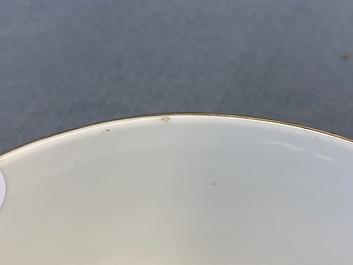 A Chinese blue and white Vietnamese market 'Bleu de Hue' bowl, Kangxi mark, 19th C.